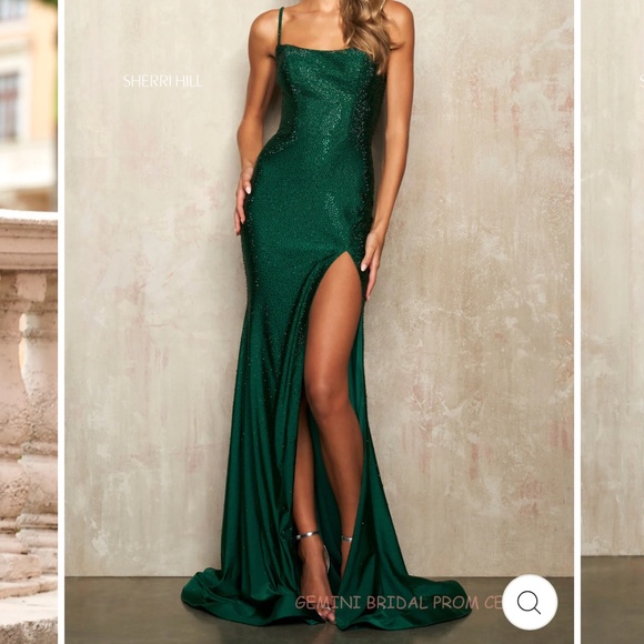 Prom dress - Picture 2 of 2